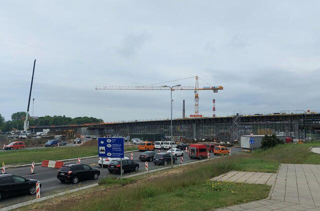 PINIGAI. Baltijos prospekto viaduko finansavimui šiems metams dar trūksta apie 6,6 milijono eurų. Vitos JUREVIČIENĖS nuotr.