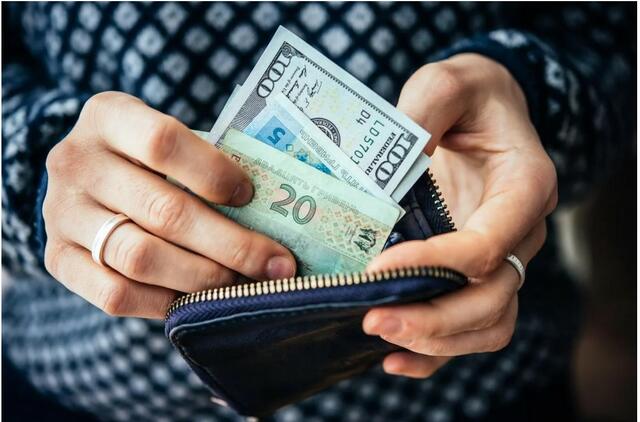 Penki Zodiako ženklai, kurie niekada nebus skurdžiai