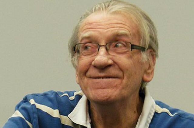 Davidas Warneris mirė