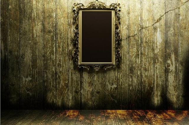 Kodėl nereikėtų miegoti prieš veidrodį 