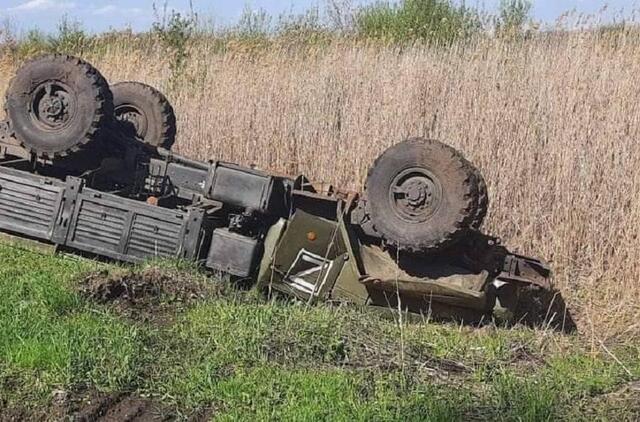 Rusija gali savanoriškai išvesti karius iš Ukrainos: 