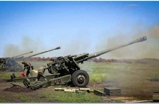 Rusų haubicos senesnės už Putiną