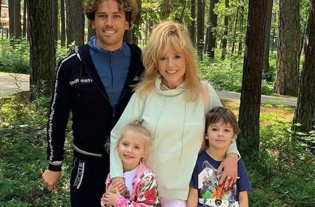 Maksimas Galkinas, Ala Pugačiova