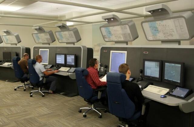 Kokių profesijų darbuotojams dabar moka daugiausia