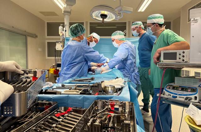 Sąnarių endoprotezavimo operacija