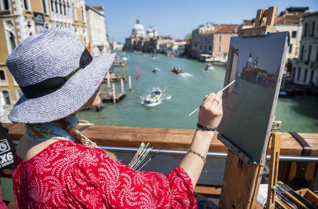 Venecija apsisprendė: iš vienadienių turistų tam tikromis dienomis ims mokestį