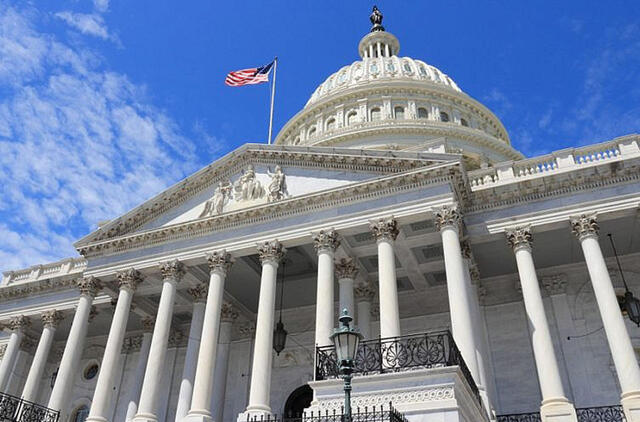 Respublikonų ir demokratų nesutarimai blokuoja JAV pagalbą Izraeliui