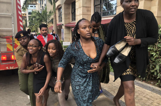 Nairobyje nusikaltėliai dažnai įvilioja atvykėlius į spąstus ir apvagia. Čia būna ir teroristinių išpuolių