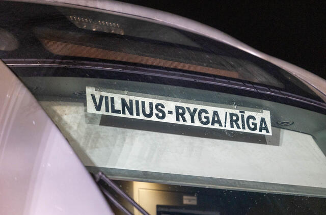 Išvyko pirmasis traukinys maršrutu Vilnius–Ryga