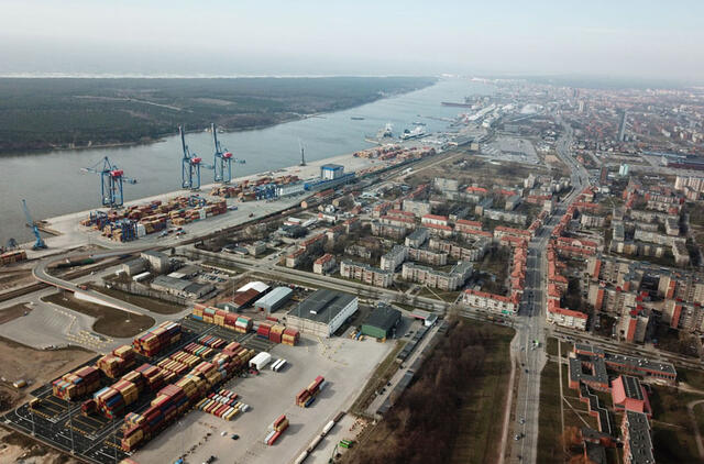 KLAIPĖDA. Miestas ir uostas - viena nuo kitos neatsiejamos dalys. Egidijaus JANKAUSKO nuotr.