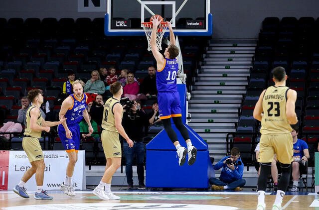 SITUACIJA. Klaipėdos „Neptūnas“ šį LKL sezoną dukart nugalėjo „Gargždus“ (92:73 ir 100:81), tačiau šios pergalės klaipėdiečiams bus nubrauktos. BC „Neptūnas“ nuotr.