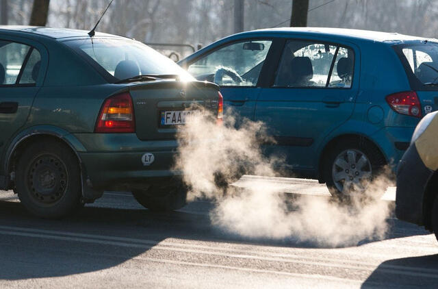 Skelbia, kada pradės stabdyti tūkstančius vairuotojų: už šiuos pažeidimus – baudos, naikins techninę apžiūrą 