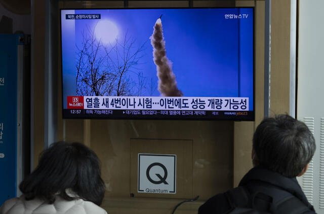 Šiaurės Korėja paleido kelias sparnuotąsias raketas