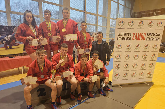 ŠAUNUOLIAI. Klaipėdos krašto sambo atstovai Vilniuje pademonstravo aukšto lygio meistriškumą. Asmeninio archyvo nuotr.