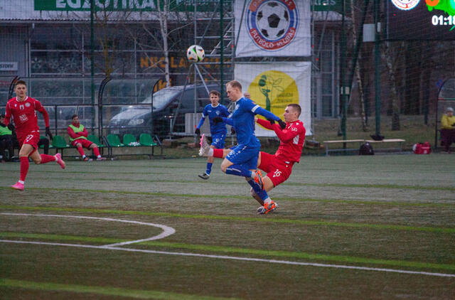 VIRŠŪNĖJE. Klaipėdos „Neptūnas“ po 4 turų Lietuvos futbolo federacijos „TOP sport“ I lygos čempionate užima pirmąją vietą ir penktadienį Klaipėdoje sieks pateisinti lyderio vardą.  ELMedija nuotr.